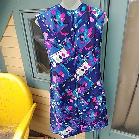 Vintage 60s Vivid Sleeveless Dress and Jacket - Picture 2 of 8